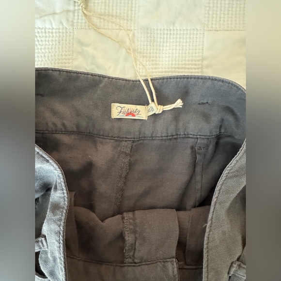 Faherty shorts - Picture 3 of 8